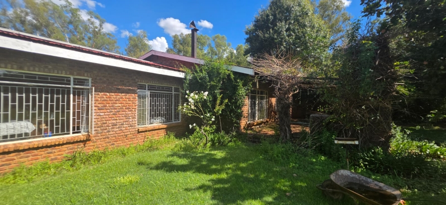 4 Bedroom Property for Sale in Potchefstroom Rural North West